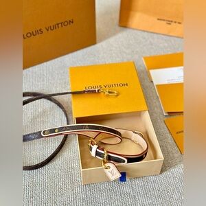 Louis Vuitton Monogram Baxter Collar & Leash Pet Set M58072